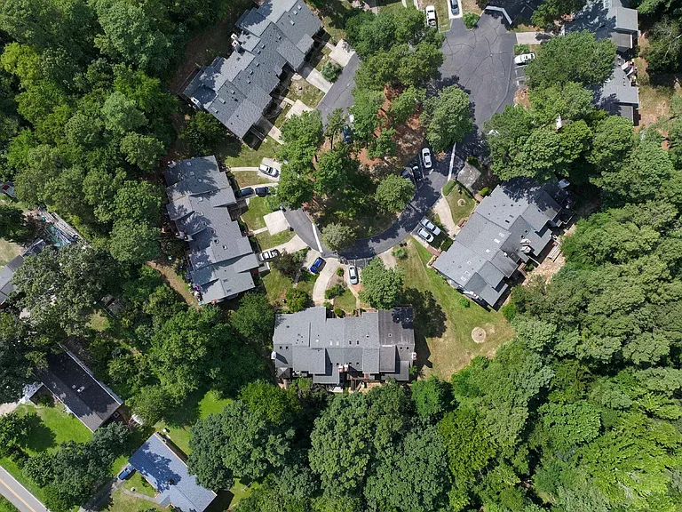 3606 Top Of The Pines Ct — Photo 26