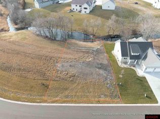 136 Butler Falls Rd, Mankato, MN 56001