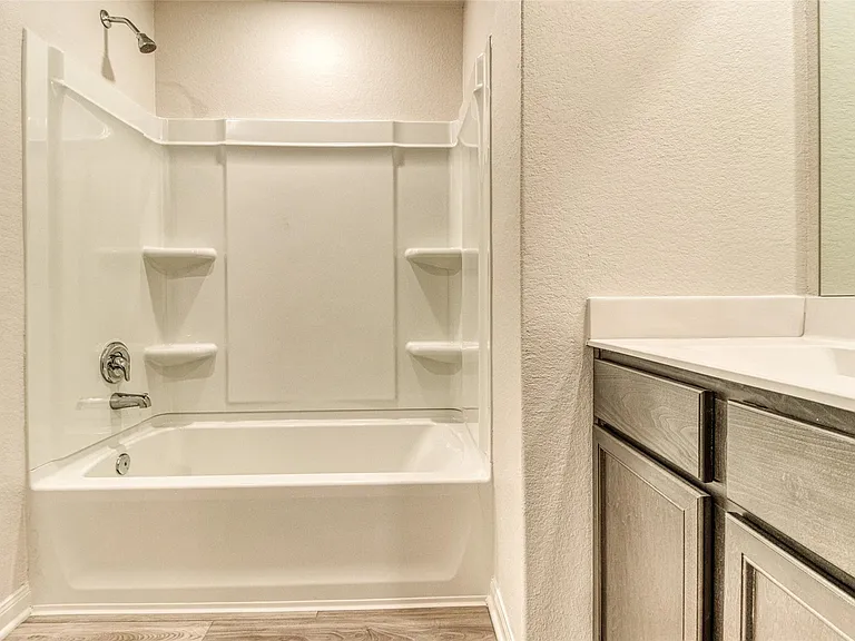 8002 Vacek Meadow Loop — Photo 24