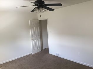 143 Roesch Ave APT A, Oreland, PA 19075