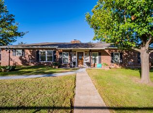 1700 Valley View Rd, Crowley, TX 76036