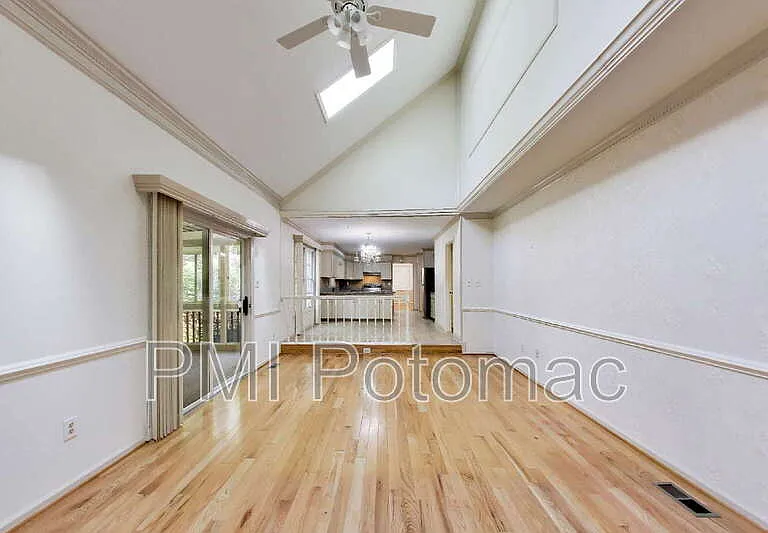 14672 Brougham Way — Photo 24