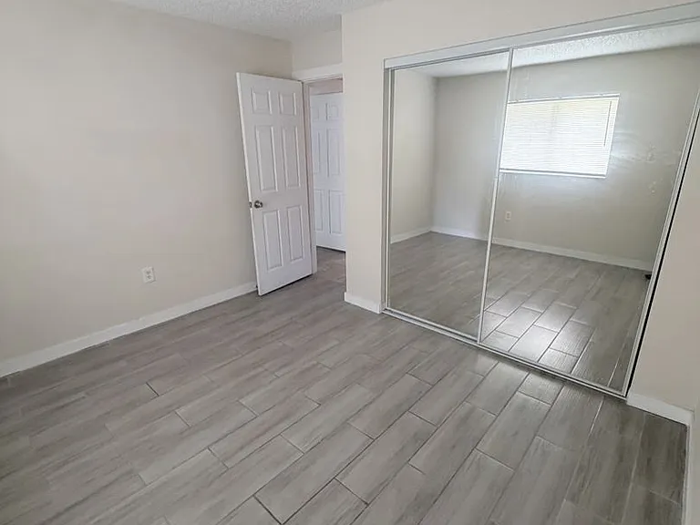 5004 Chiquita Blvd S — Photo 29