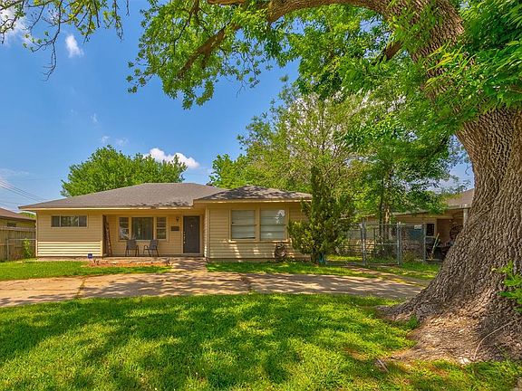 2nd image of 2103 Rosemead Dr