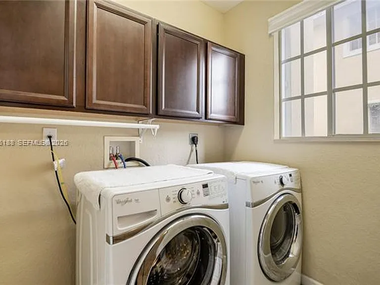 27621 SW 139th Pl #27621 — Photo 34