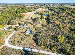 24030 201st St, Leavenworth, KS 66048