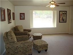 3rd image of 115 N Forest Dr