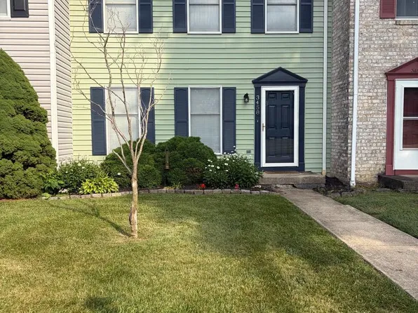3458 Glen Eagles Dr, Chambersburg, PA 17202