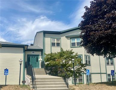 3524 W Shore Rd APT 1003, Warwick, RI, 02886