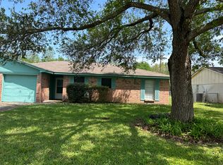 357 Windsor Sq, Alvin, TX 77511