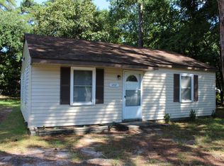 1207 Yeamans Hall Rd, Hanahan, SC 29410