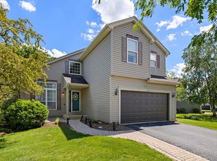 424 Big Cloud Pass, Lake In The Hills, IL 60156