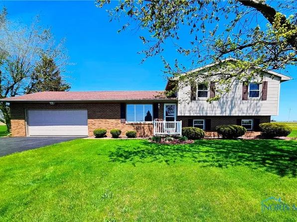 24046 Defiance Pike, Custar, OH 43511