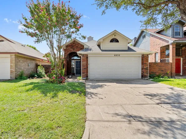 6932 Aston Dr, North Richland Hills, TX 76182