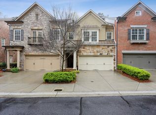 111 Nottaway Ln, Alpharetta, GA 30009