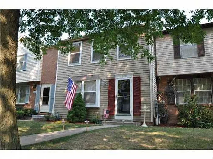 176 W Russets Cir photo 1