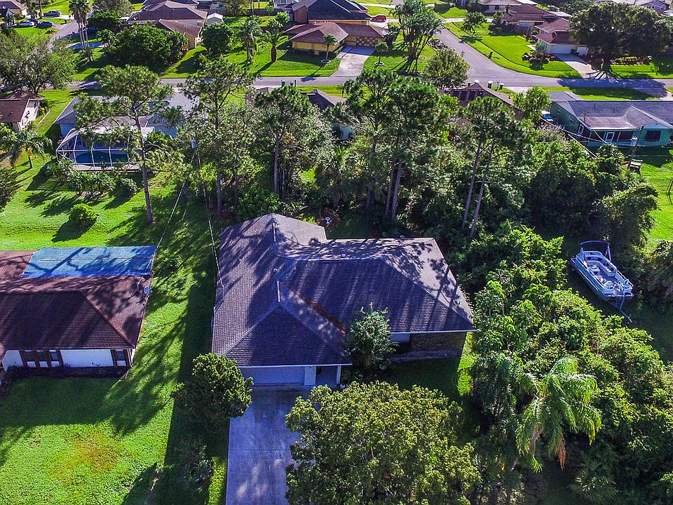 1st image of 1373 SE Bayharbor Street