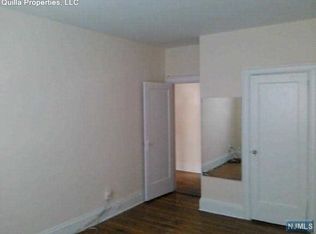 672 Anderson Ave, Cliffside Park, NJ 07010