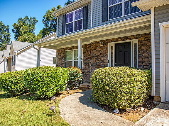 3rd image of 4334 Flat Stone Ln