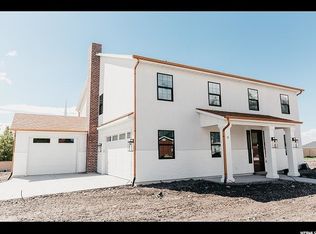 11 N 800 W, Springville, UT 84663