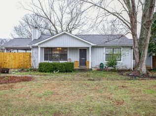3004 Fieldview Dr, Murfreesboro, TN 37128