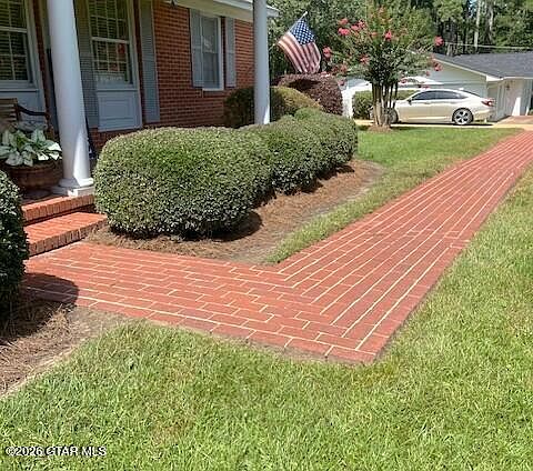 5th image of 361 Ackerman St