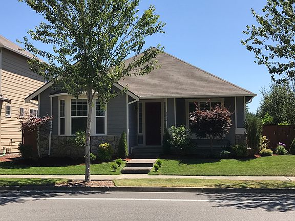 2nd image of 3816 Campus Park Dr NE