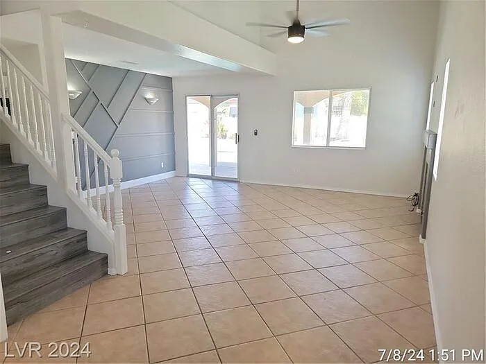 4 bed, 3.0 bath, 1822 sqft, $2,445 — Photo 3