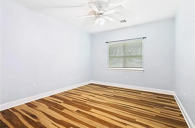 1306 Woodmere Dr — Photo 16