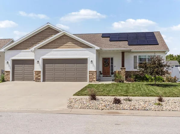 301 Hawthorne Cir, Gilbert, IA 50105
