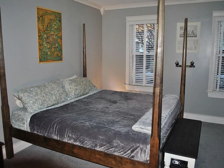 182 Pine St — Photo 3