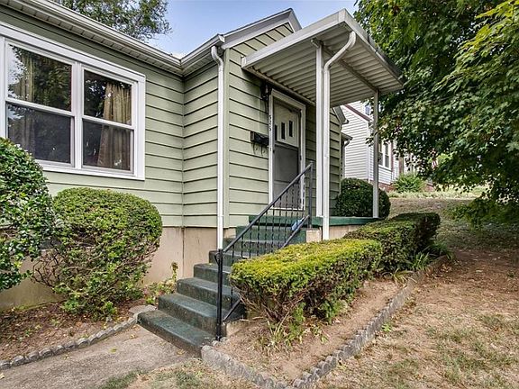 2nd image of 526 Elmwood Ave