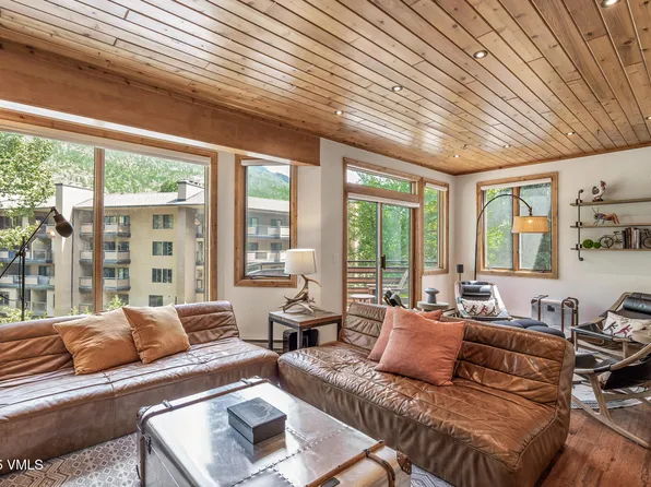 1635 Golf Ter APT 29, Vail, CO 81657