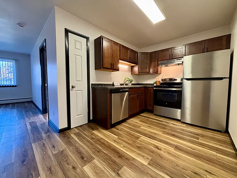 2321 Badger Pkwy #9 — Photo 7