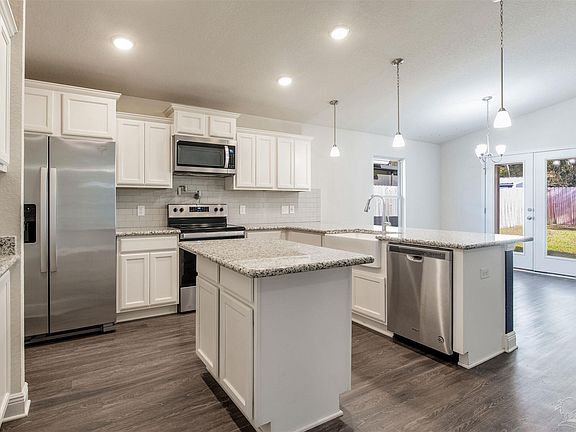 5th image of 5197 Peach Dr