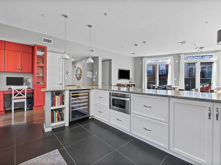 133 Salem St #PENTHOUSE — Photo 8
