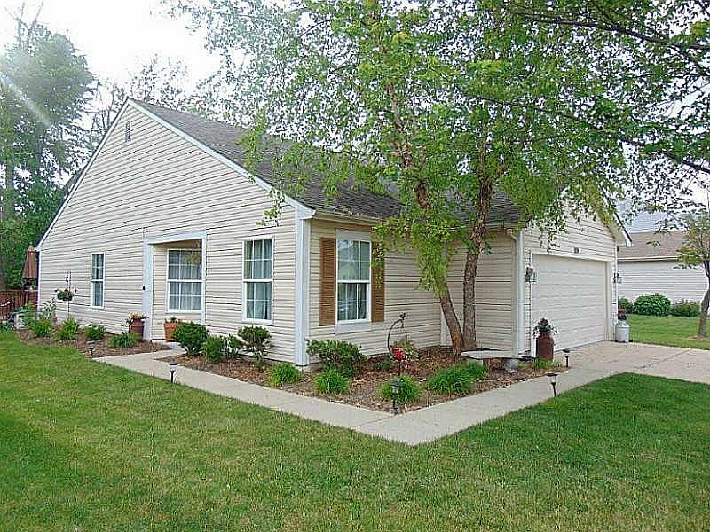 1st image of 2422 Lakeshore Ct