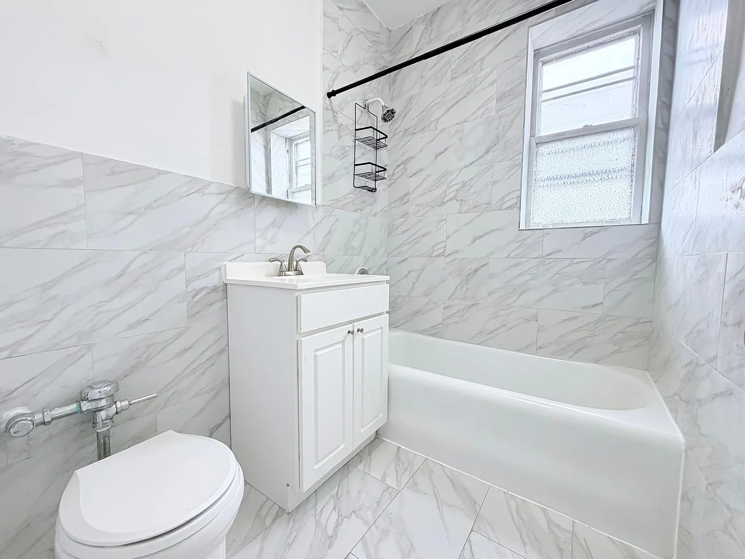 1 bed, $2,100 — Photo 3