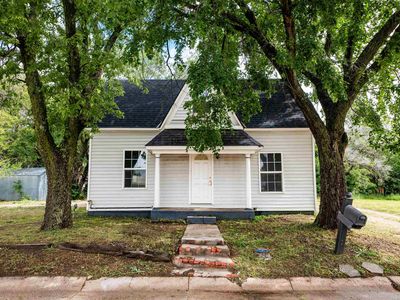 217 E Sumner St, Wellington, KS, 67152