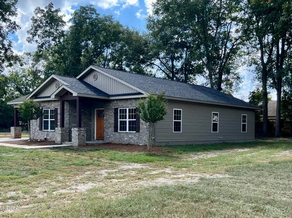 450 Walker Rd, Byron, GA 31008