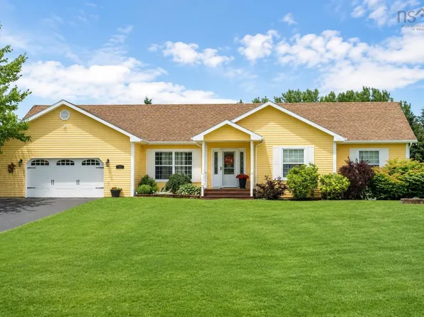 15 Meadowood Ct, Sydney River, NS B1L 0A2