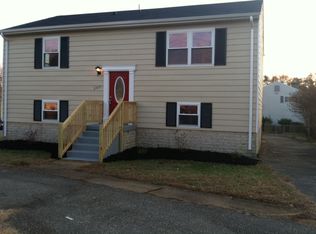 2215 Watts Ln, Richmond, VA 23223