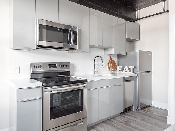 2nd image of 28 Water St #510