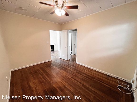 5th image of 2309 H St APT D