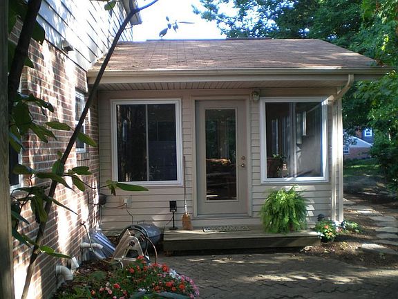 Sunroom Photo #2