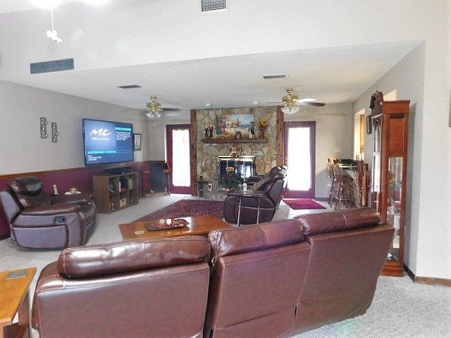 1st image of 85 Pine Forest Ln