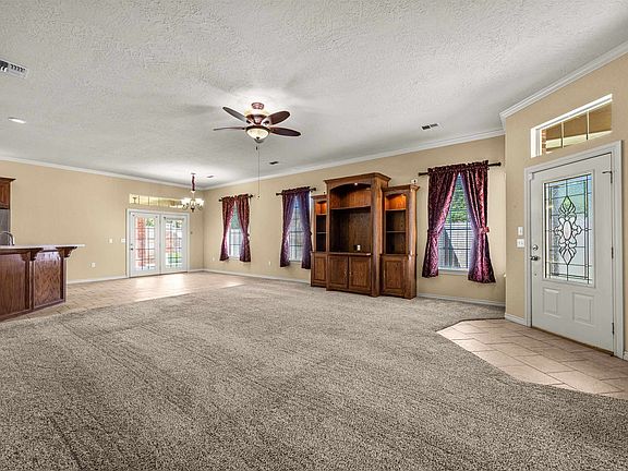 3rd image of 3006 N Timbercreek Ct