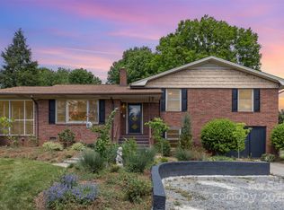 910 E Center Ave, Mooresville, NC 28115