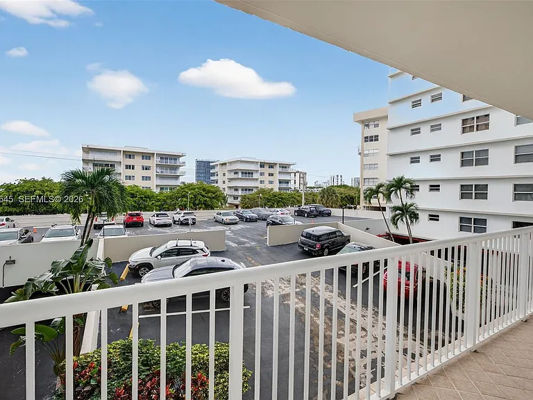 121 Golden Isles Dr #205 — Photo 11