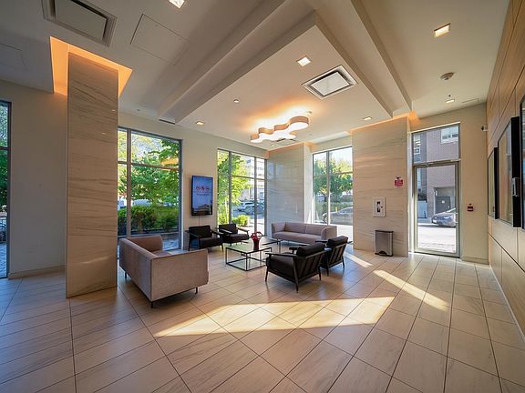 2nd image of 5515 Boundary Rd #2601